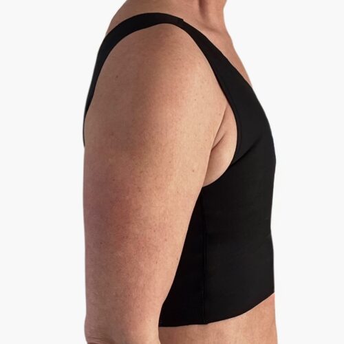 Chest compression – compresión torácica, Breast binding – compresión mamaria, Chest binding – compresión del pecho, Chest bandaging – vendaje del pecho, Breast reduction – reducción mamaria, Chest binding – compresión del pecho, Breast binding – compresión mamaria, Chest compression – compresión torácica, Breast flattening – aplanamiento del pecho, Chest bandaging – vendaje del pecho, Chest binder – binder de pecho, Trans binder – binder trans, FTM binder – binder FtM, Compression top – top de compresión, Chest binder – binder de pecho, Chest compressor – compresor de pecho, Binder trans – binder trans, Binder bra – sujetador compresor, Chest binder FTM – binder FtM, Compression top transgender binder – top compresor para personas transgénero